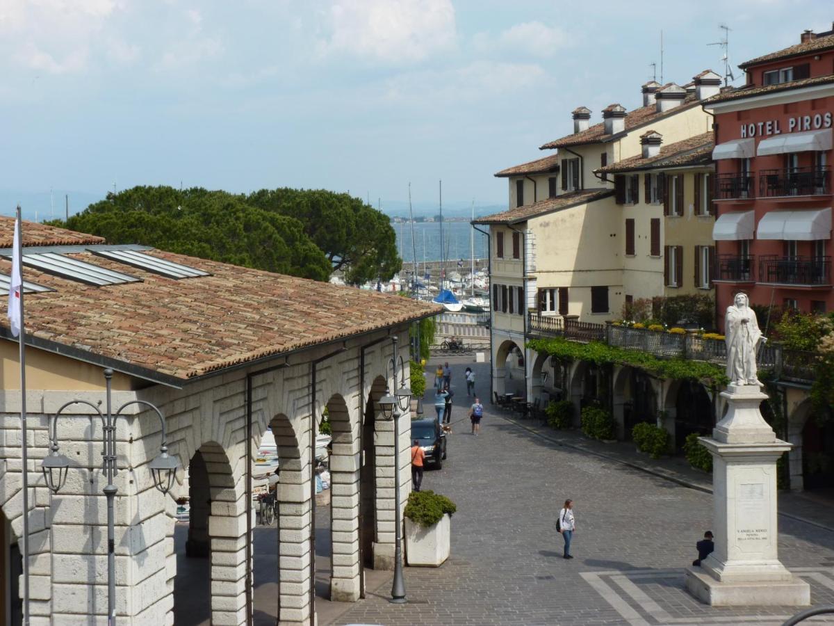 Appartamento Palazzo Del Provveditore Vista Lago Desenzano del Garda Extérieur photo